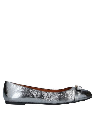 Marc By Marc Jacobs Ballet Flats In Silver