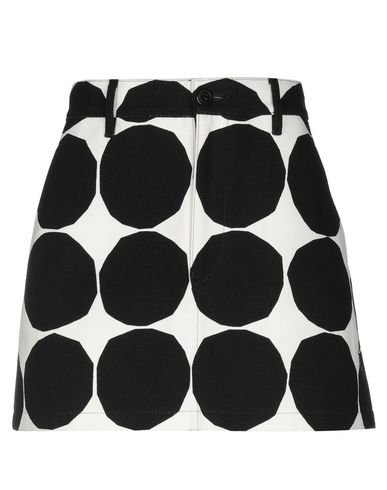 mini skirts in white